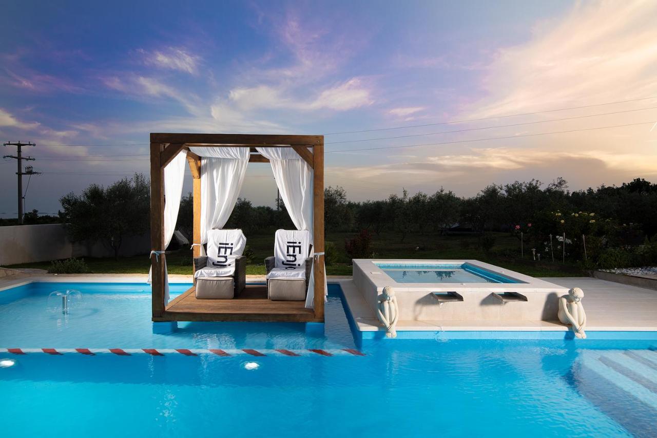 וודניאן Holiday House Bilos מראה חיצוני תמונה