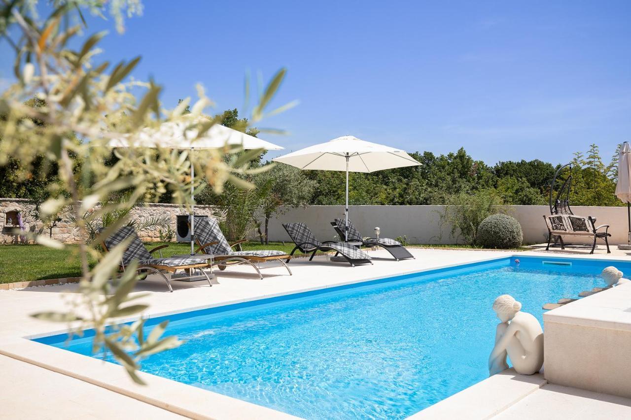 וודניאן Holiday House Bilos מראה חיצוני תמונה
